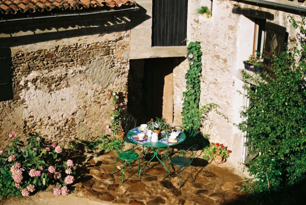 Topaze Sejour Chez Le Vigneron Monnieres  Exteriér fotografie
